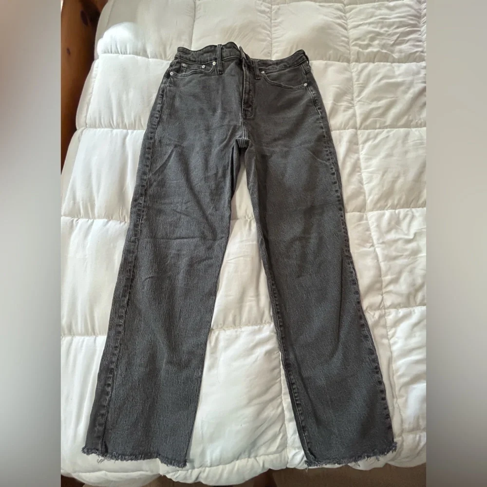 Madewell Curvy Perfect Vintage Gray Straight Leg Jeans 31T